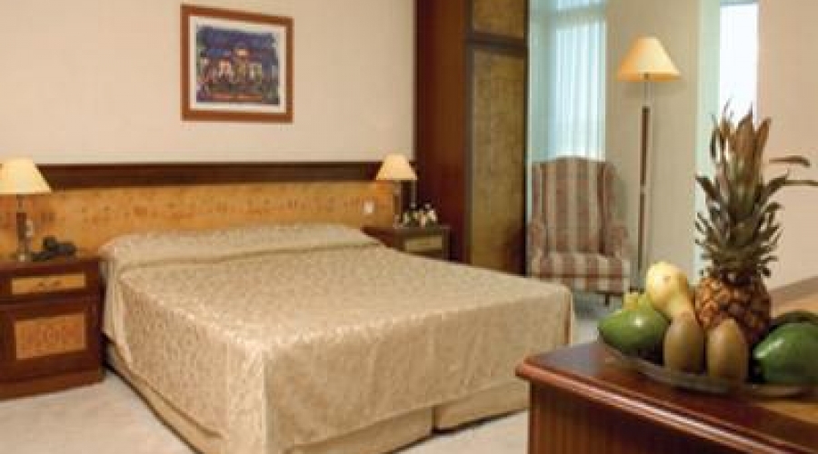 ROYAL MARIN HOTEL LITERA