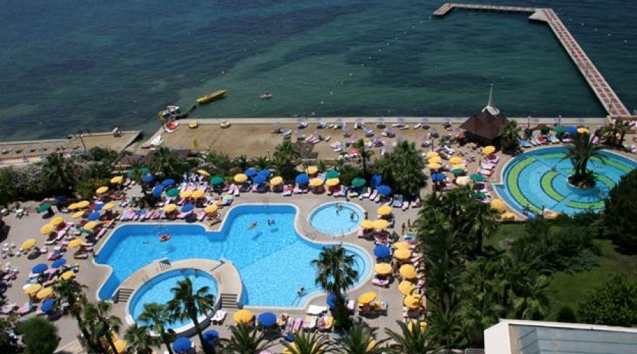 FANTASiA DE LUXE HOTEL KUŞADASI