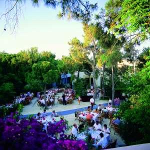 BLUE WATERS CLUB HOTEL