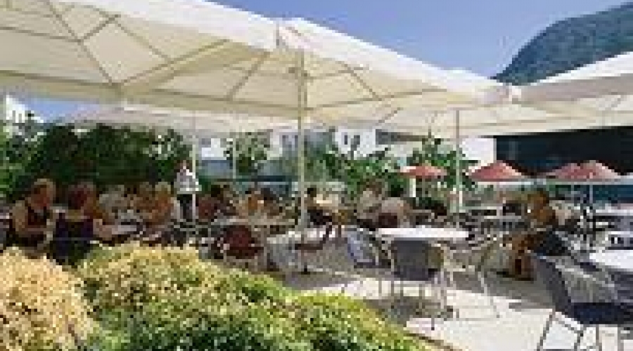 ABACUS METROPOL PARK HOTEL