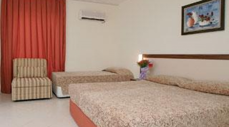 BONA DEA BEACH HOTEL