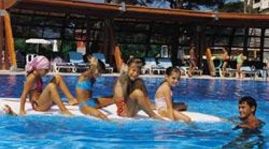 CORNELIA DELUXE RESORT