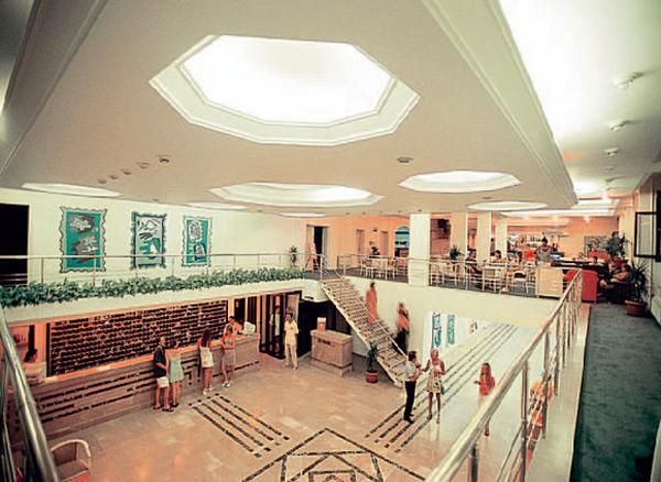 ATLANTiQUE HOLiDAY CLUB