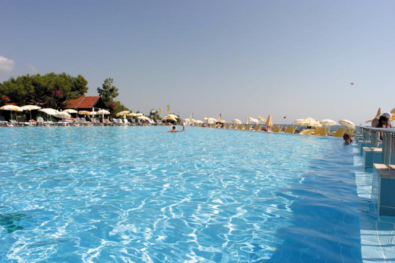 MAJESTY HOTEL CLUB KEMER BEACH
