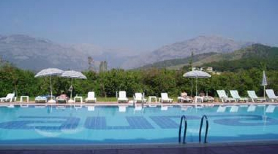 LARİSSA BLUE KİRİŞ