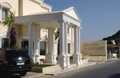 GRAND NEWPORT HOTEL