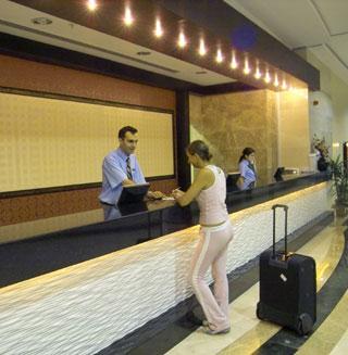 THE MAXIM RESORT HOTEL