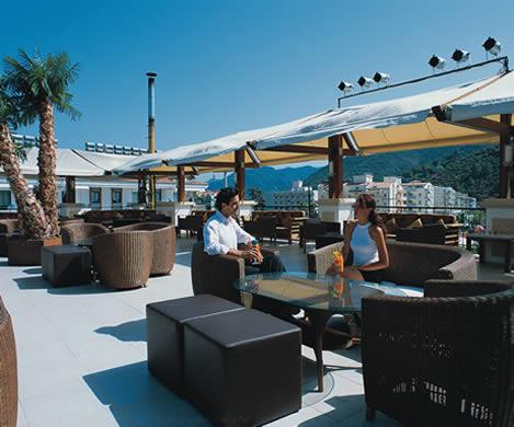 PINETA PARK  DELUXE HOTEL