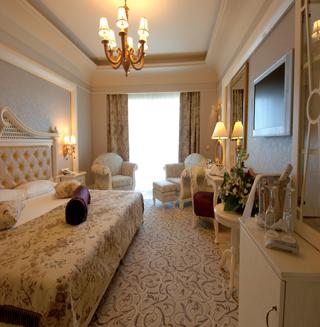 AMARA DOLCE VITA LUXURY