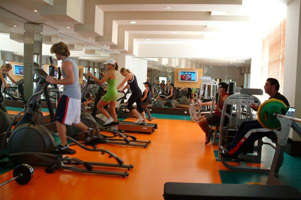 SHERWOOD BREEZES RESORT HOTEL