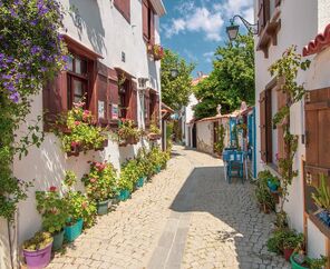 Ayvalık- Cunda-Bergama - Urla -Sığacık
